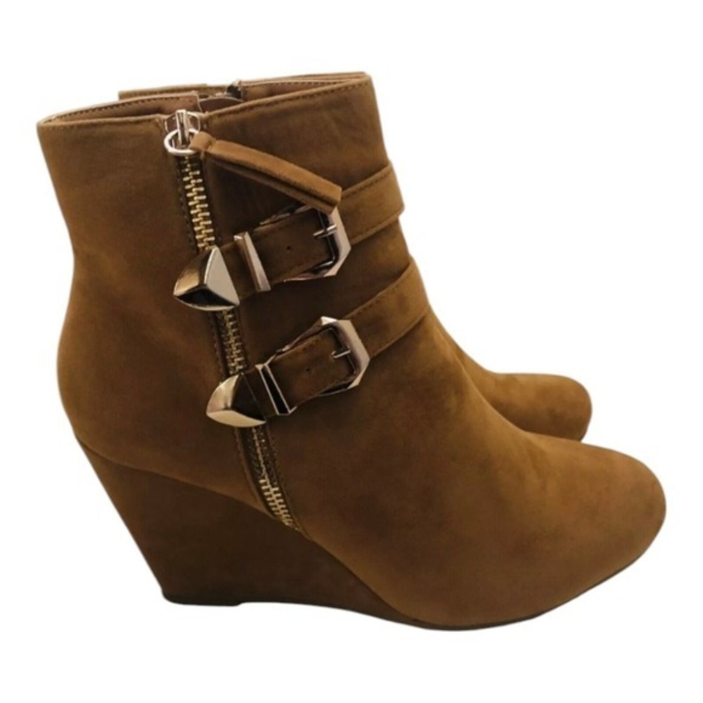 Forever Women's Ankle Boots Size 8 Color Taupe New